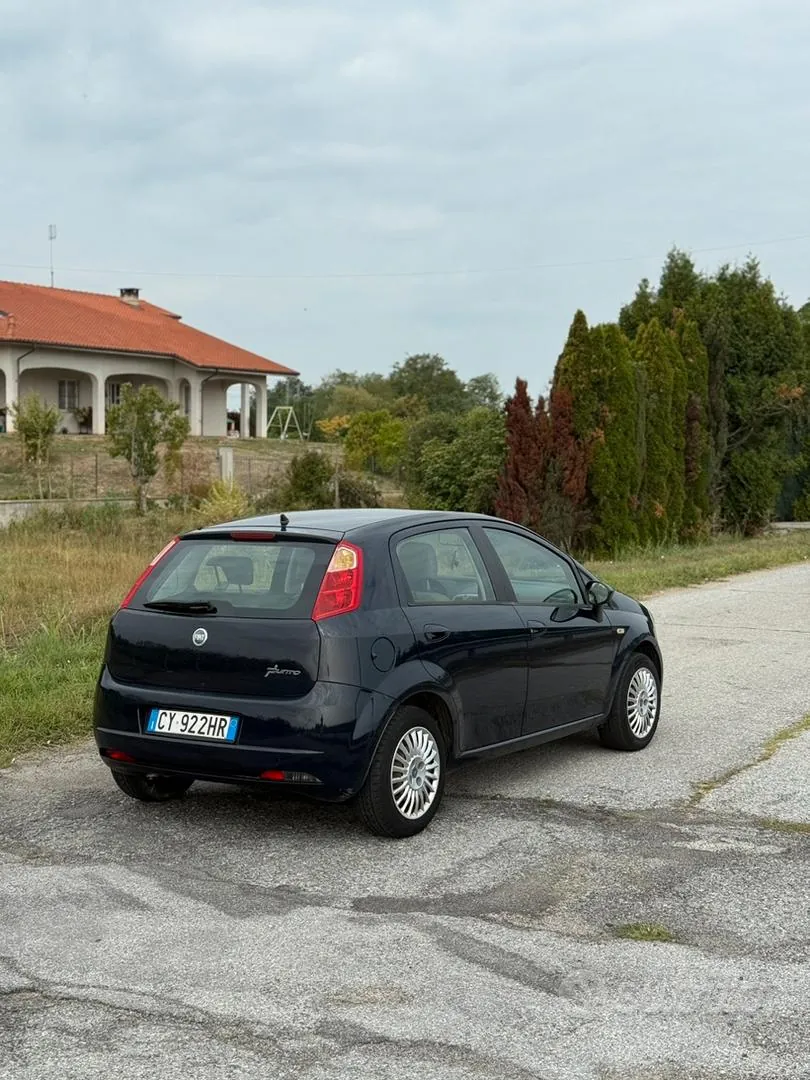Fiat Grande Punto 2006 photo 5