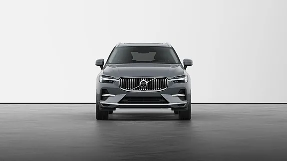 Volvo Xc60 2023 photo 2