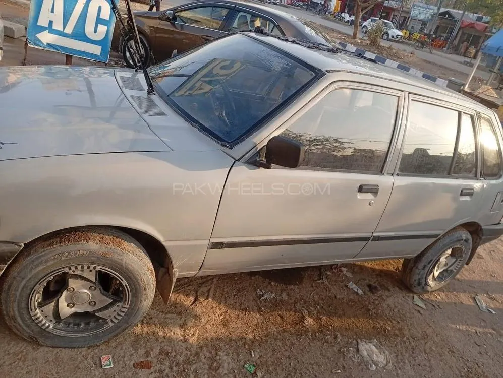 Suzuki Khyber