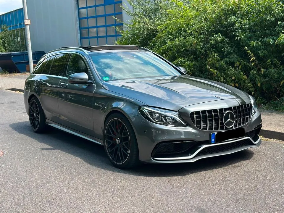 Mercedes-Benz C63S