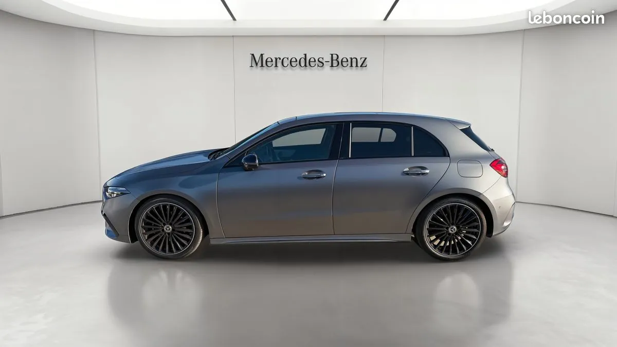 Mercedes-Benz A-Class 2025 photo 2