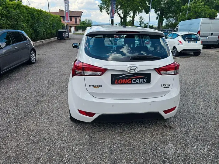 Hyundai Ix20 2012 photo 5