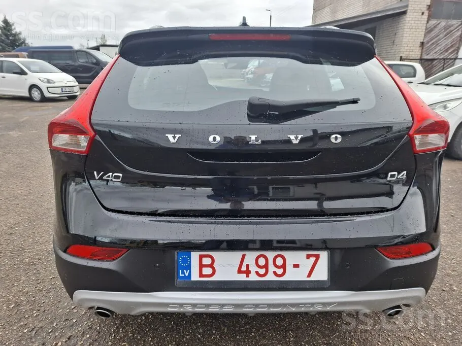 Volvo V40 2015 photo 5