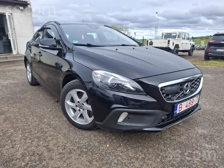 Volvo V40 2015 photo 2
