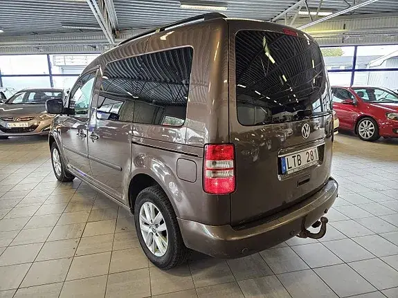 Volkswagen Caddy 2012 photo 2