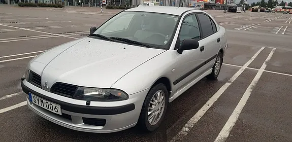 Mitsubishi Carisma
