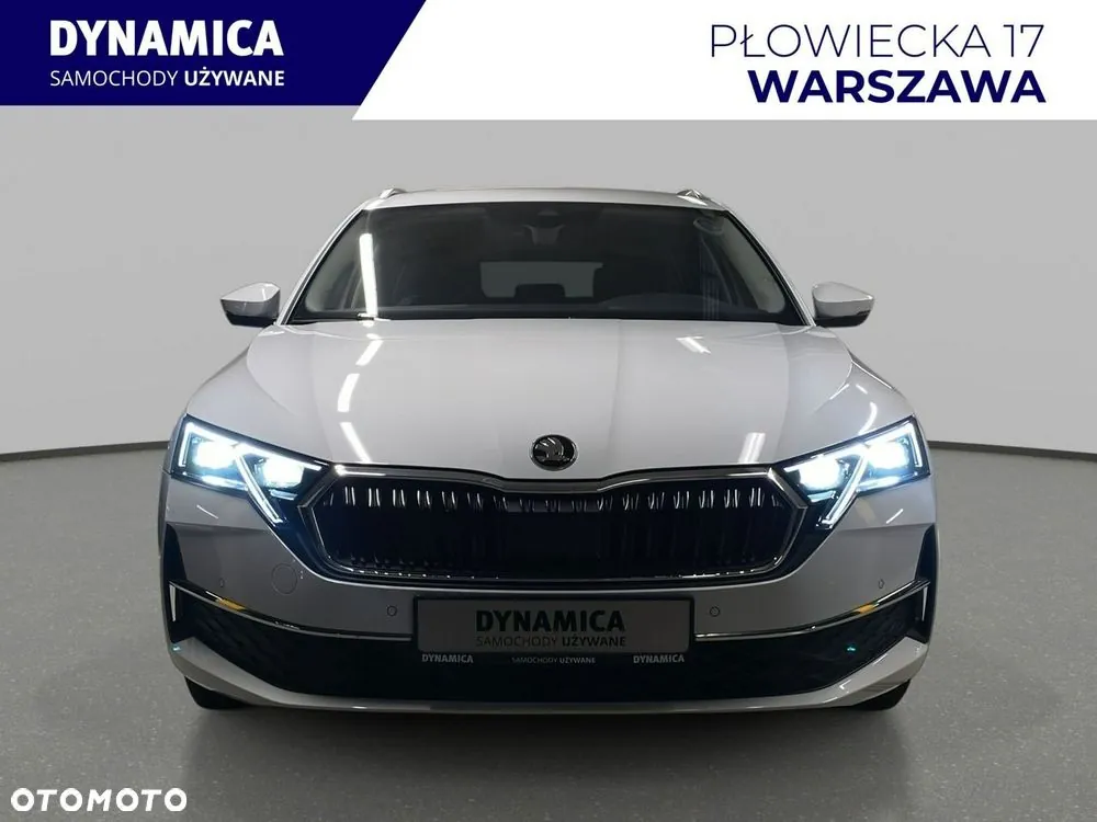 Skoda Octavia 2024 photo 2