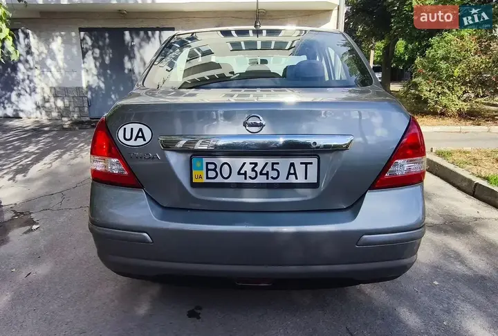 Nissan Tiida 2007 photo 4