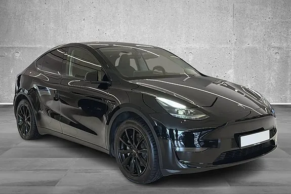 Tesla Model Y 2024 photo 4
