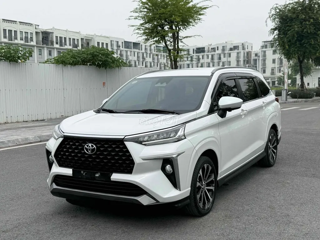 Toyota Veloz 2023 photo 3