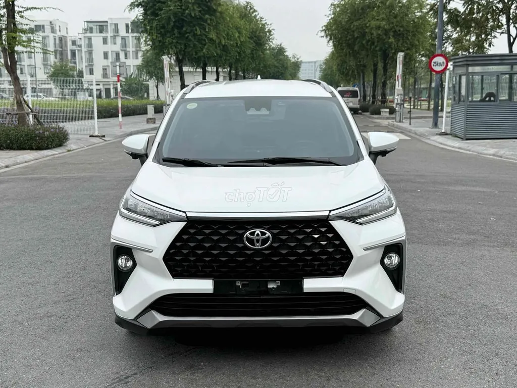Toyota Veloz