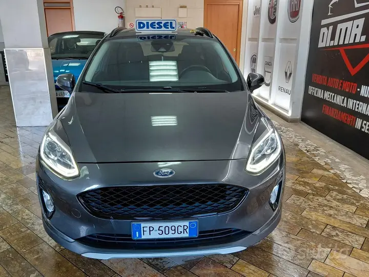 Ford Fiesta 2018 photo 2