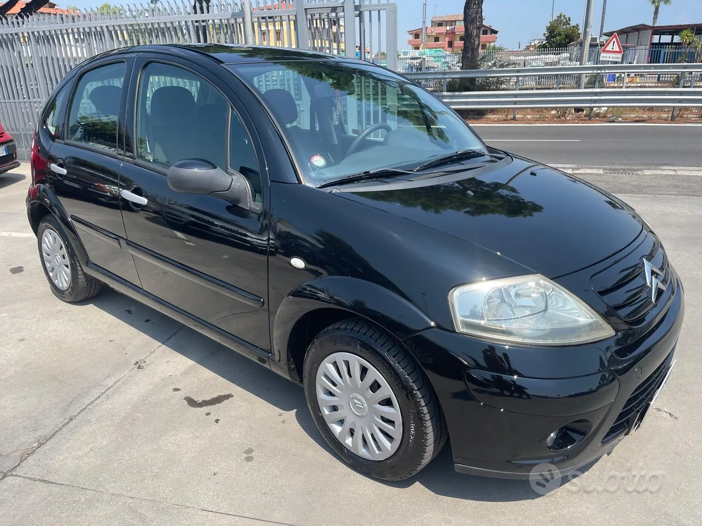 Citroen C3 2009 photo 2