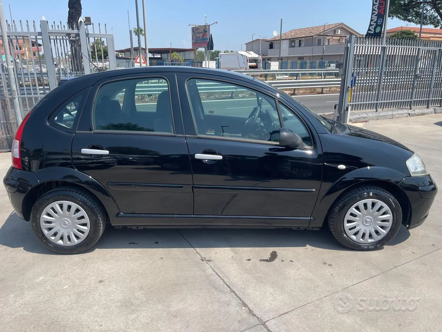 Citroen C3 2009 photo 3