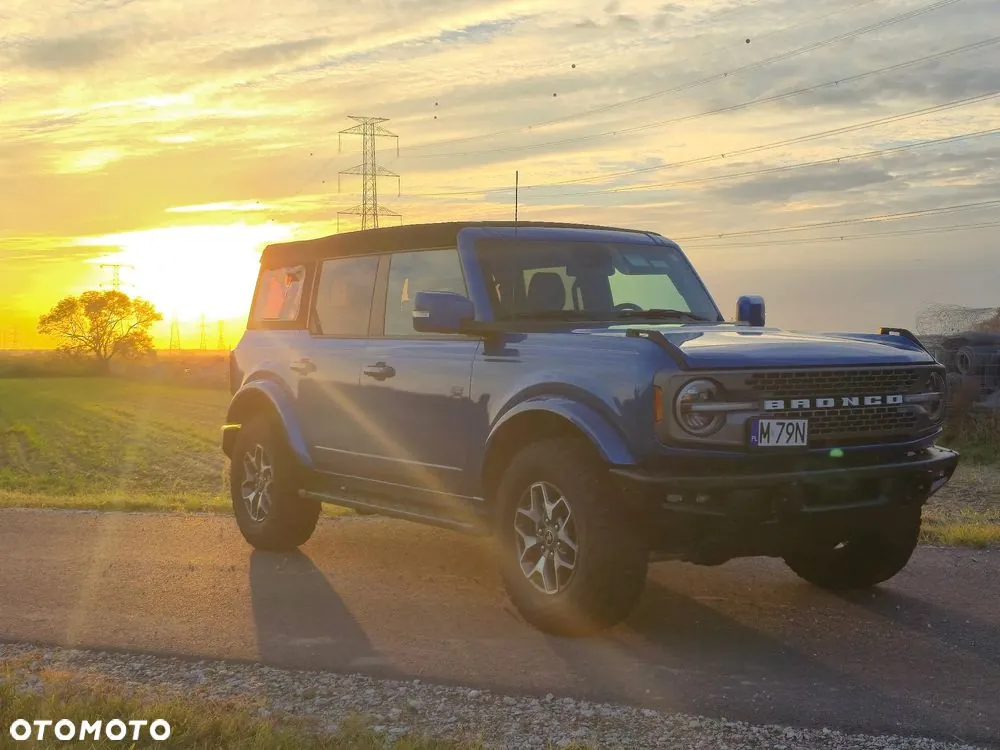 Ford Bronco 2024 photo 2