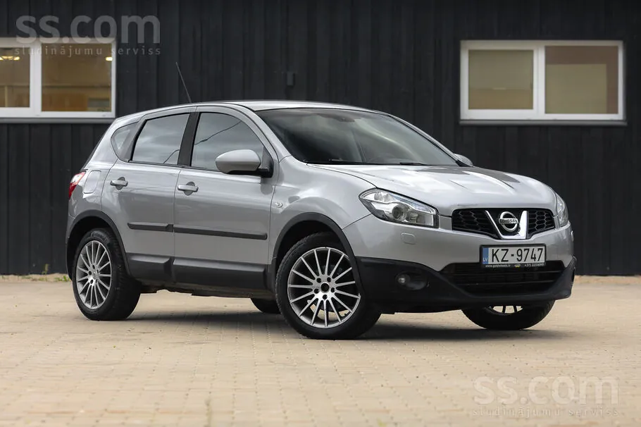 Nissan Qashqai 2011 photo 2