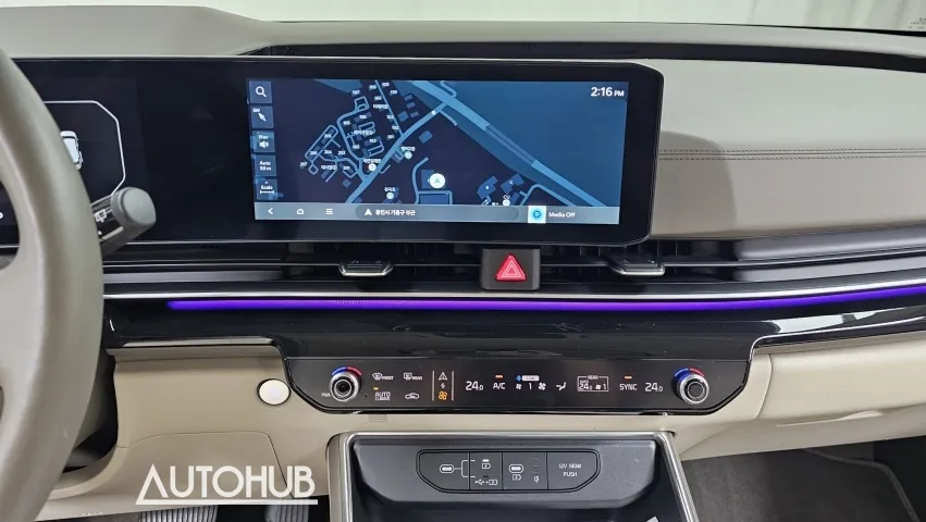 Kia Carnival 2024 photo 3