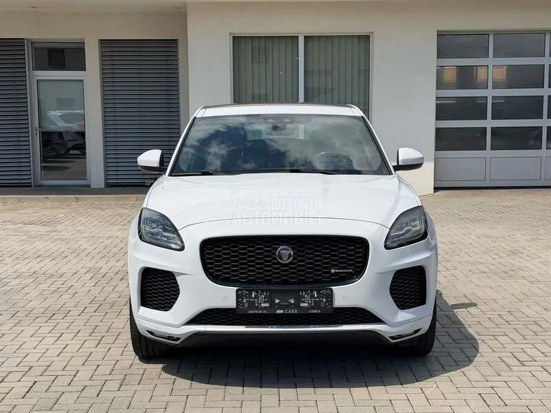 Jaguar E-Pace 2018 photo 2