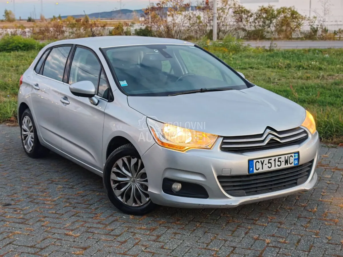 Citroen C4 2013 photo 3
