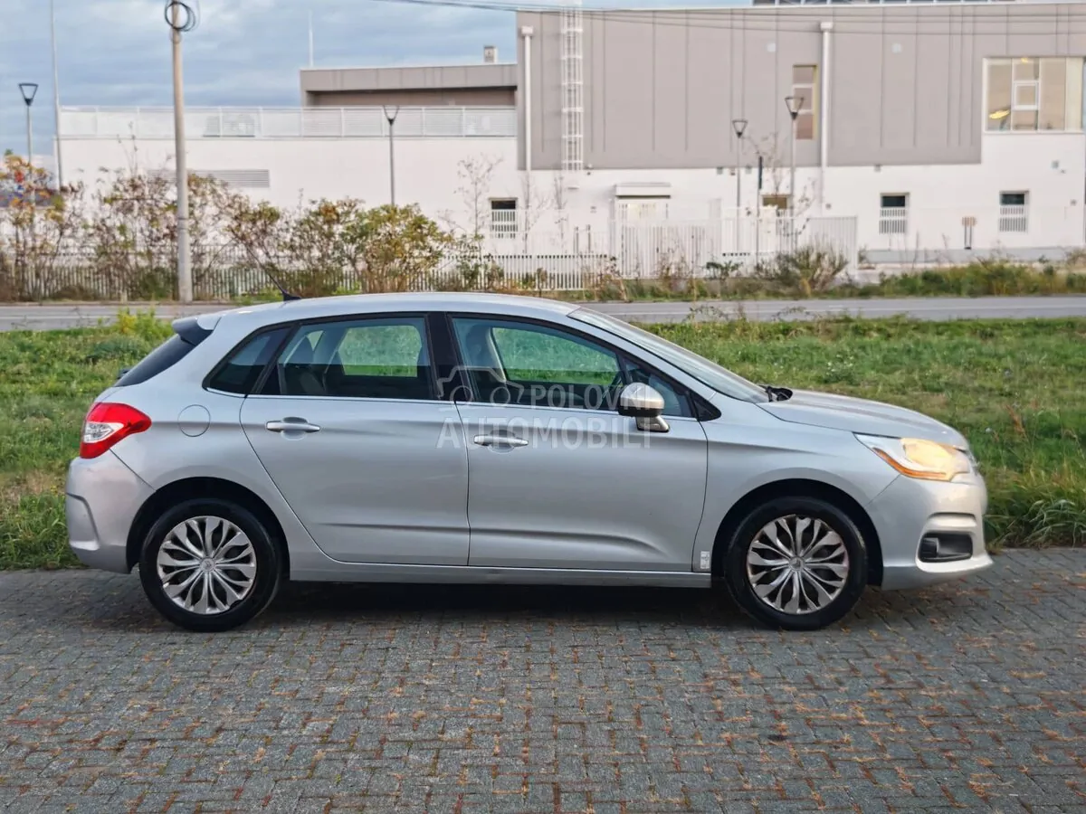Citroen C4 2013 photo 4