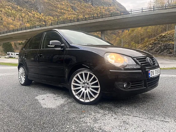 Volkswagen Polo Cross 2009 photo 2