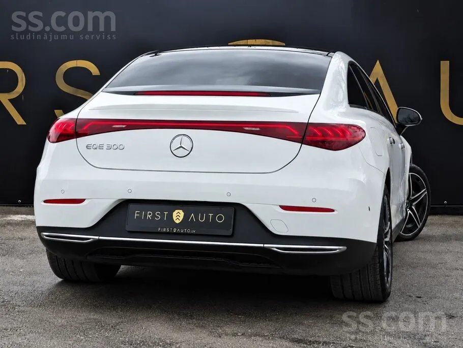 Mercedes-Benz Eqa 2022 photo 2