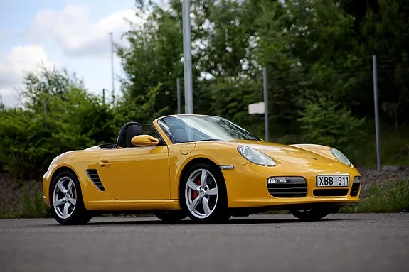 Porsche Boxster S 2005 photo 2