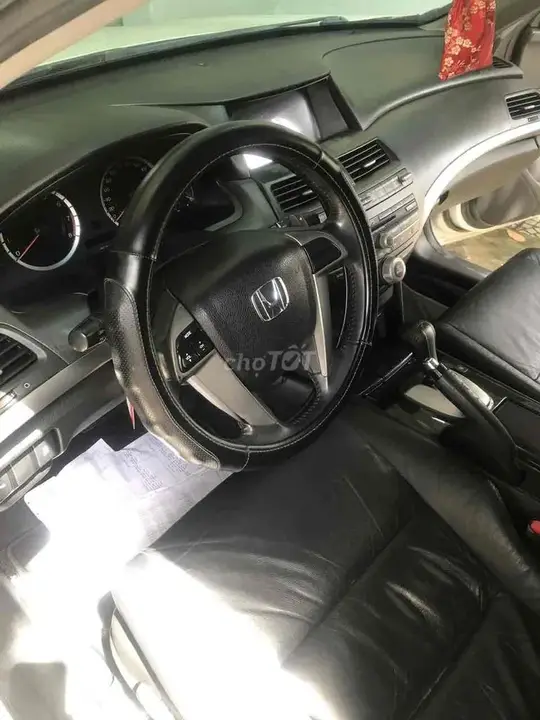 Honda Accord 2011 photo 3