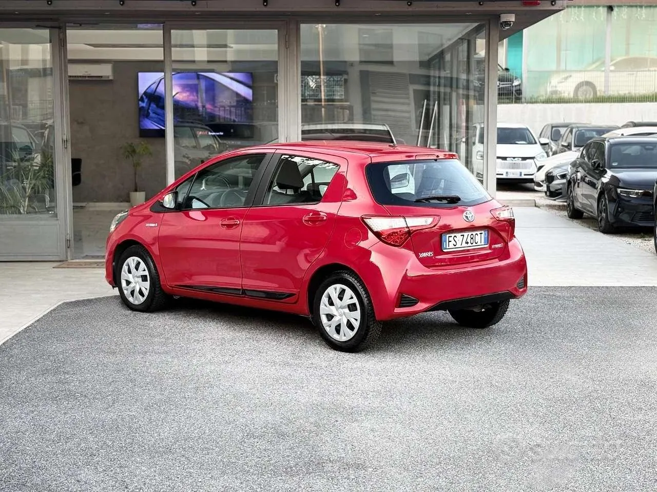 Toyota Yaris 2018 photo 4