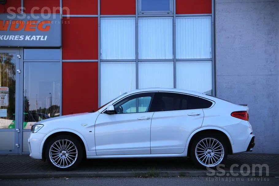 BMW X4 2014 photo 2