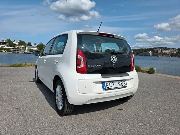 Volkswagen Up 2014 photo 3
