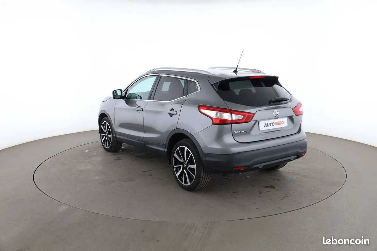 Nissan Qashqai 2016 photo 2