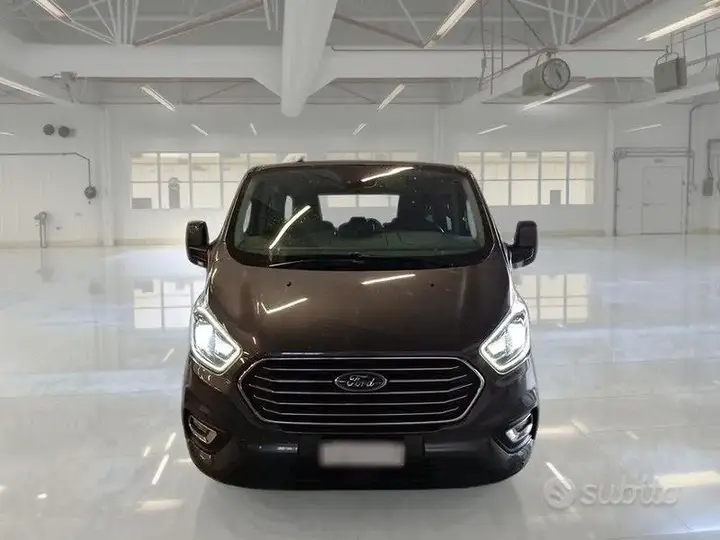 Ford Transit Custom 2024 photo 2