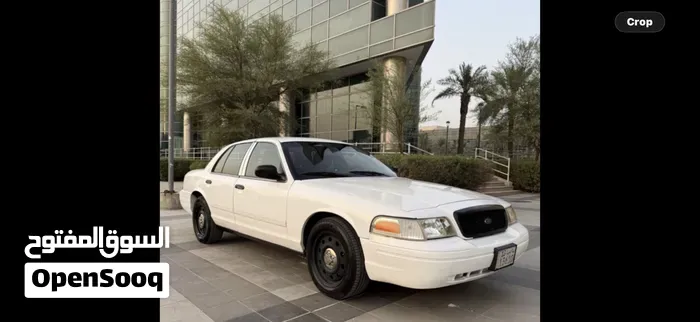 Ford Crown Victoria