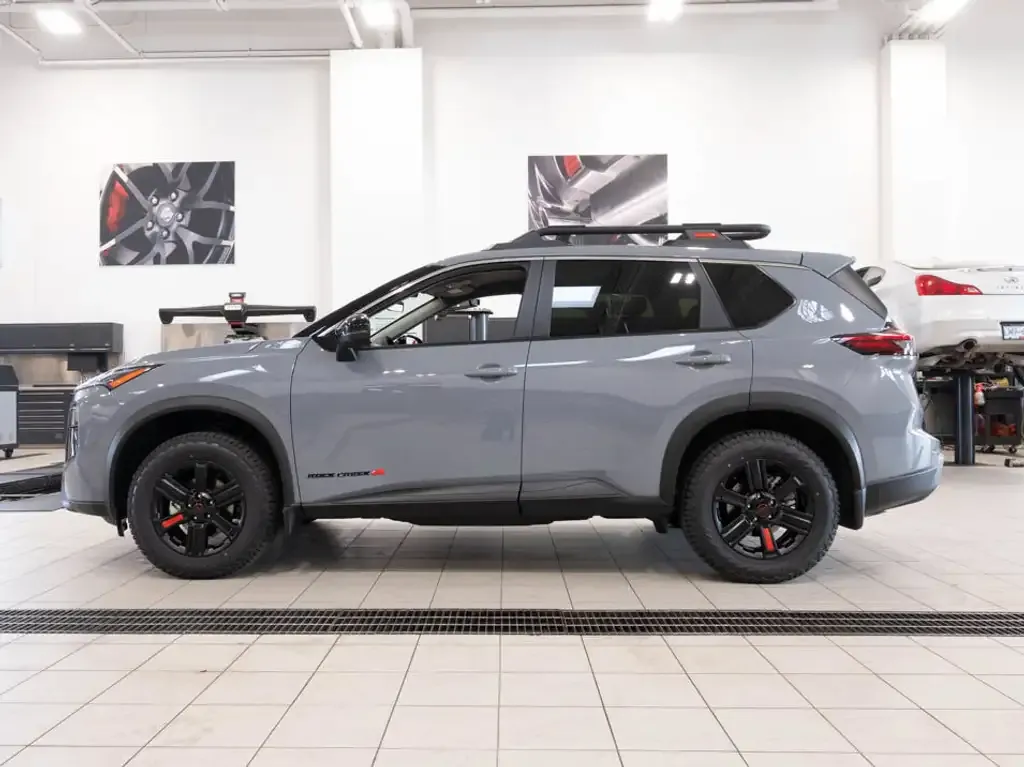 Nissan Rogue 2026 photo 2