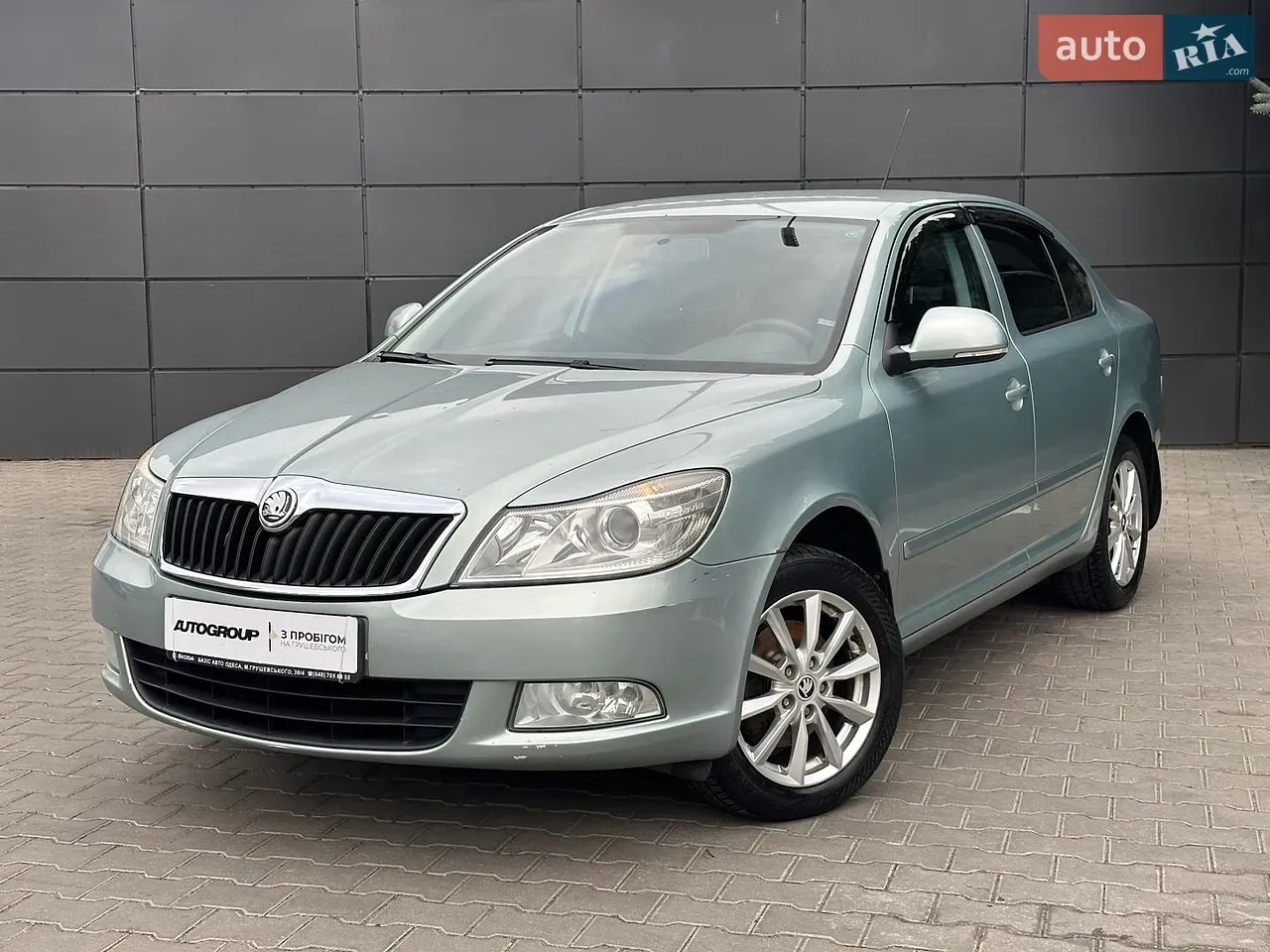 Skoda Octavia 2010 photo 5