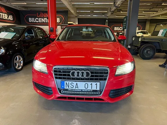 Audi A4 2010 photo 4