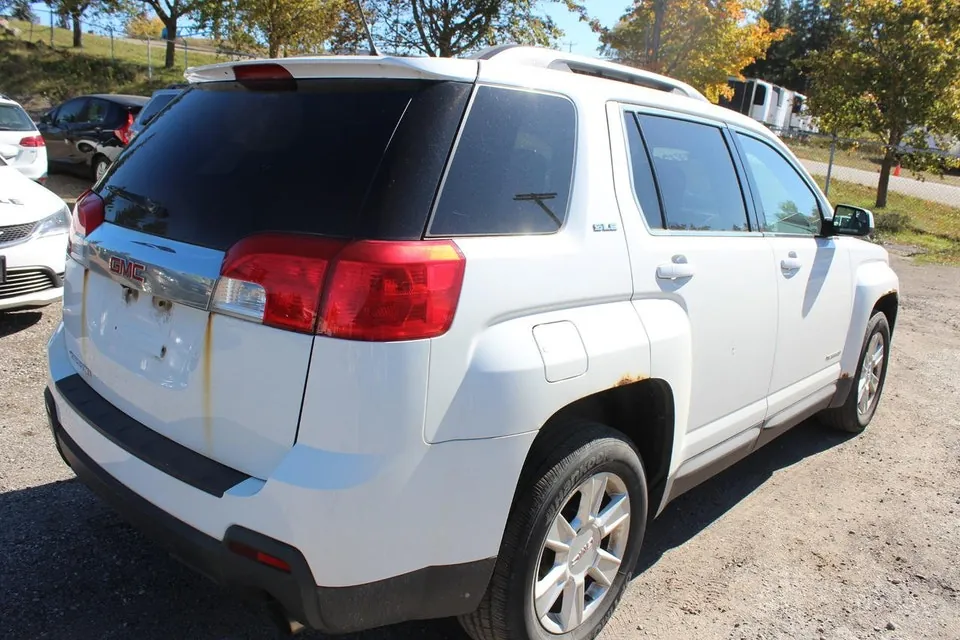 GMC Terrain 2013 photo 3