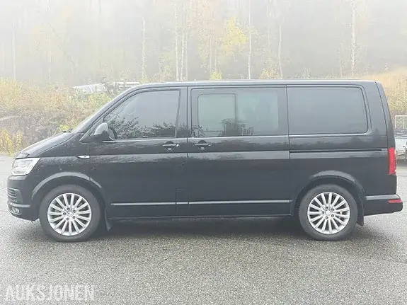 Volkswagen Multivan 2016 photo 2