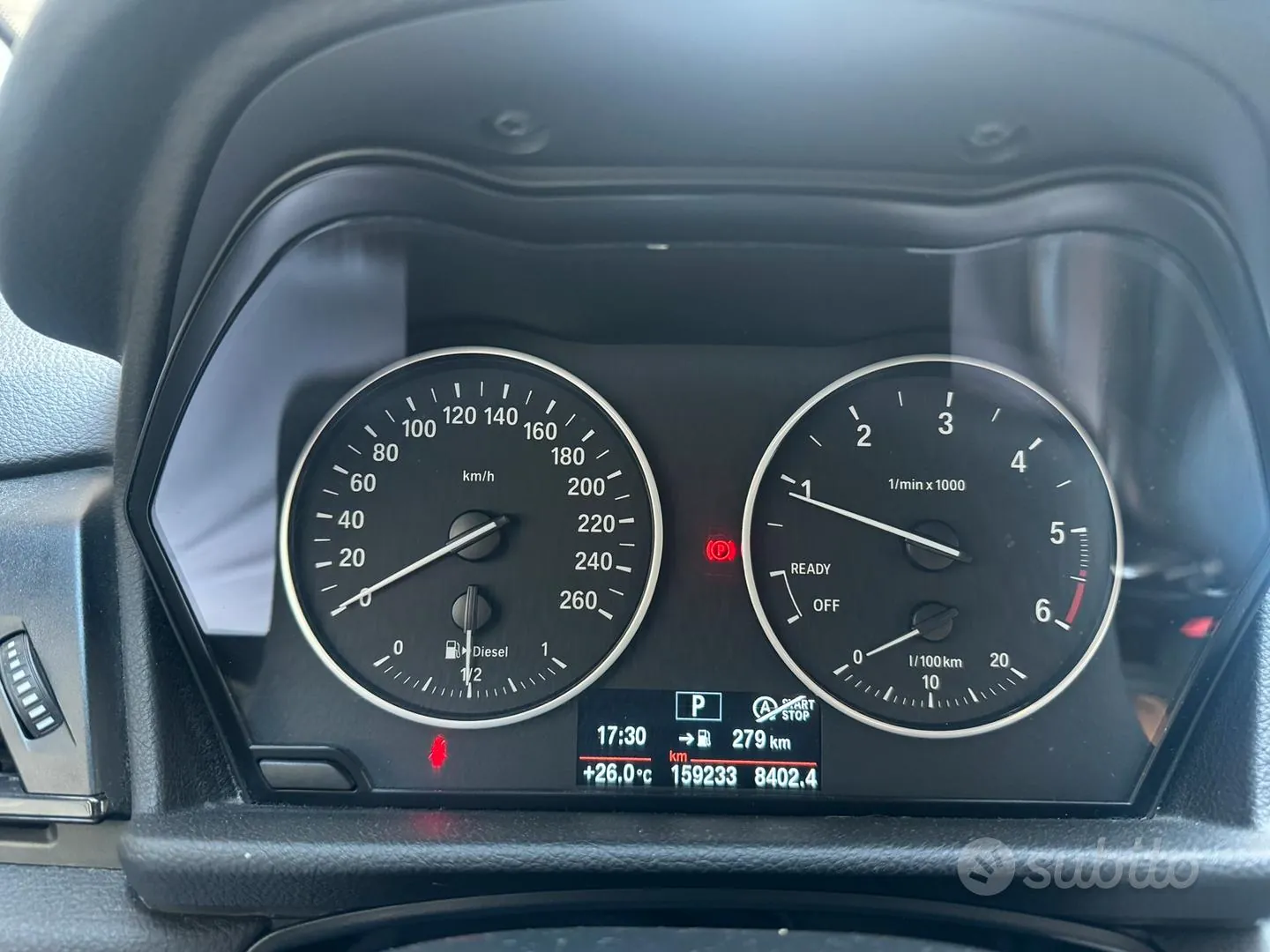 BMW 218D Active Tourer 2021 photo 2