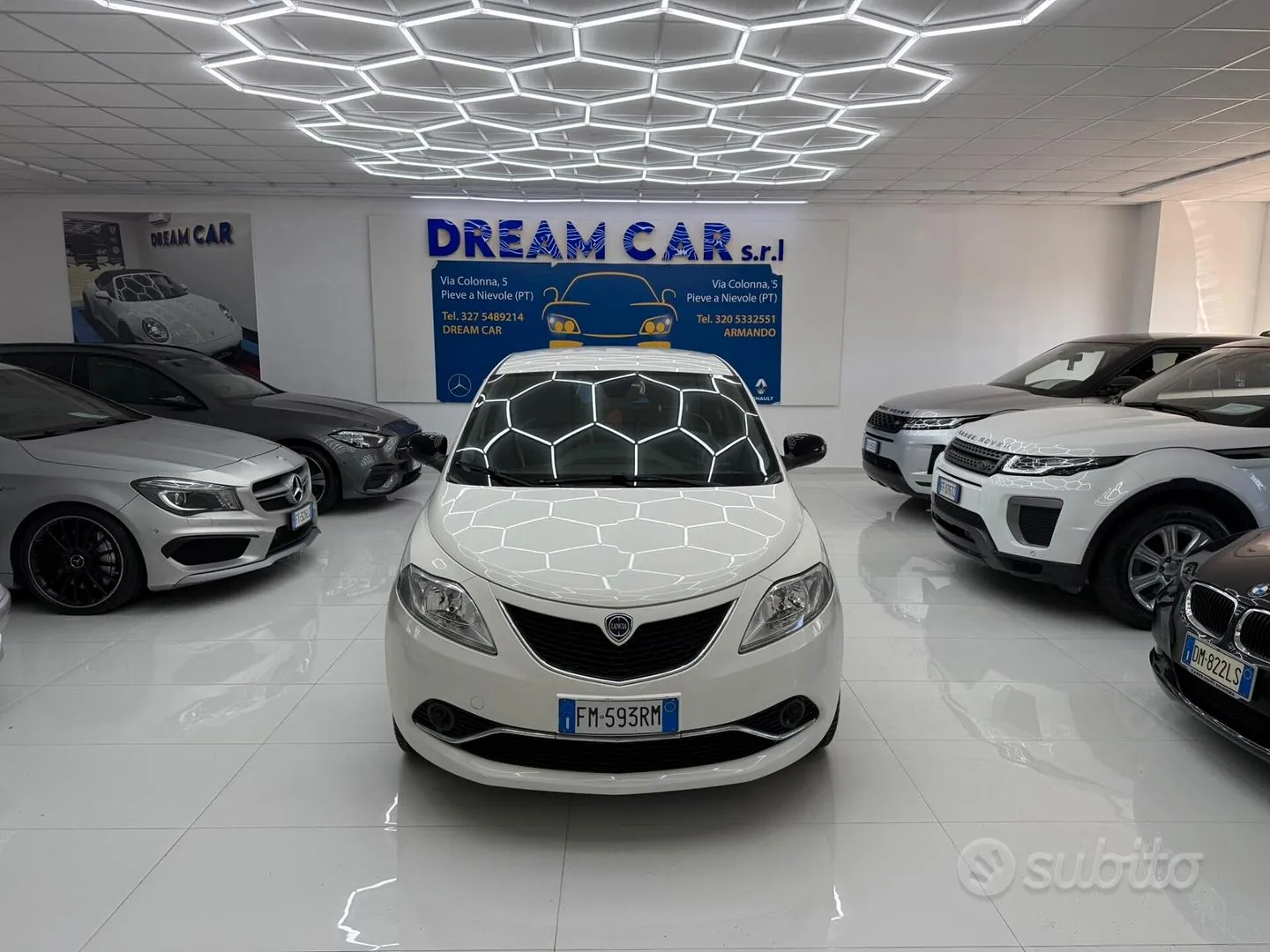 Lancia Ypsilon 2017 photo 2