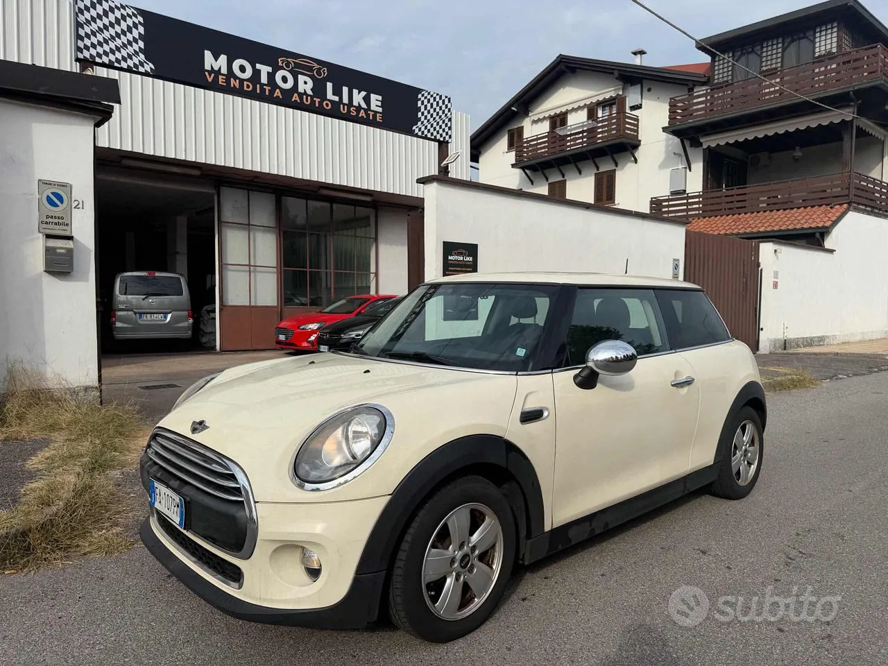 Mini Mini One