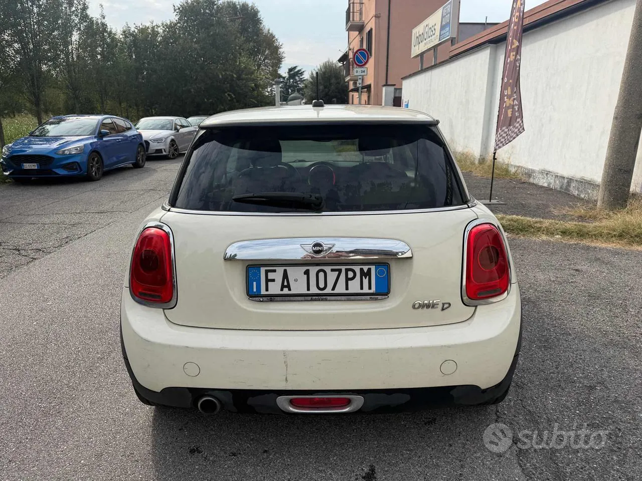 Mini Mini One 2016 photo 4