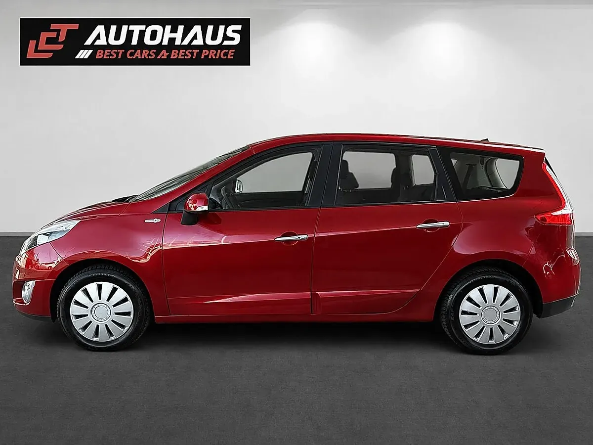Renault Scenic 2012 photo 2
