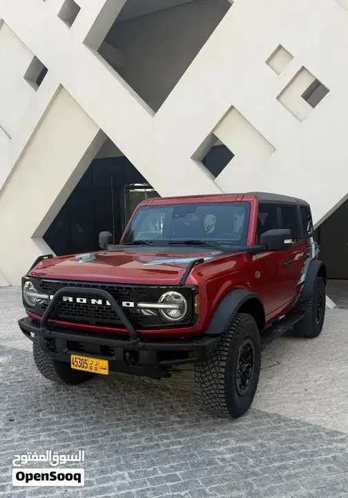 Ford Bronco 2022 photo 2