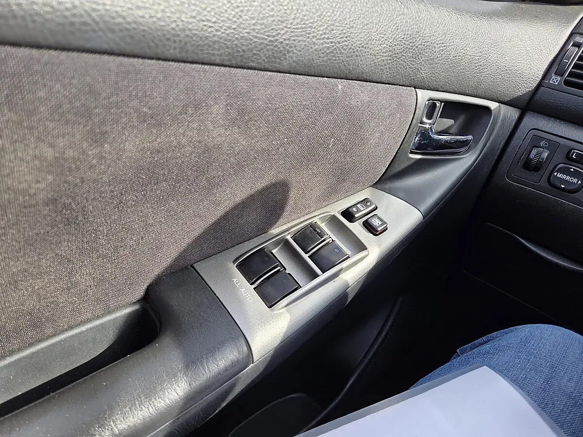 Toyota Corolla 2005 photo 3