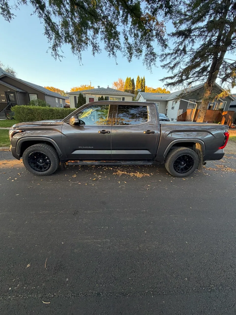 Toyota Tundra 2022 photo 3