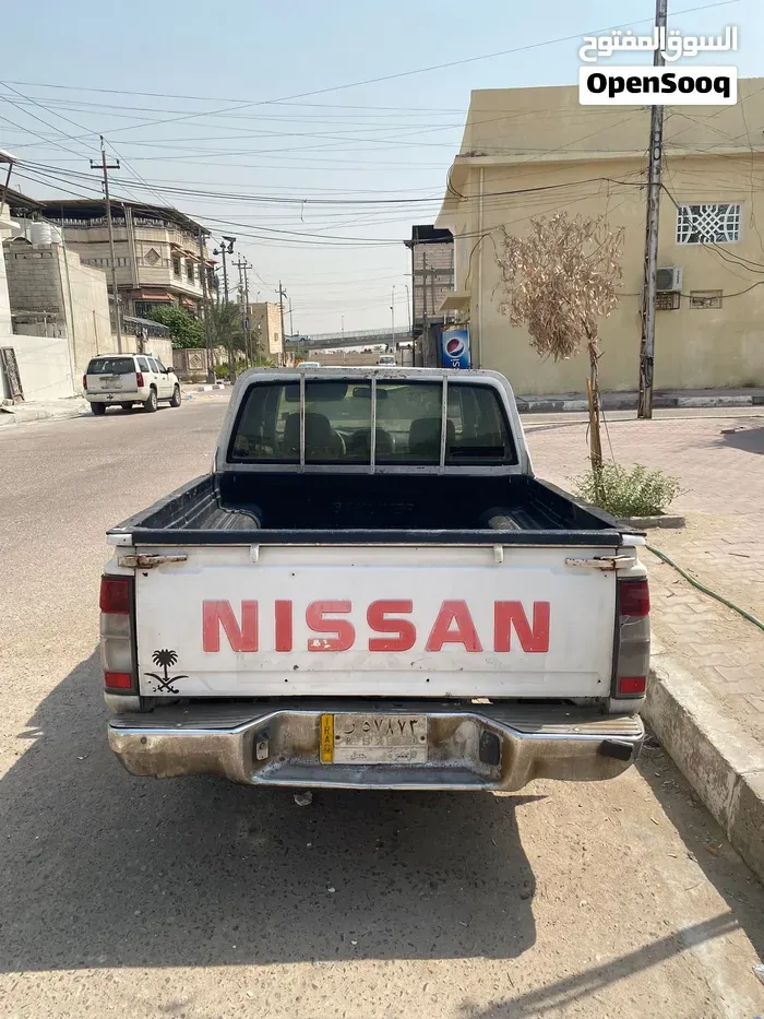 Nissan Datsun 1991 photo 5