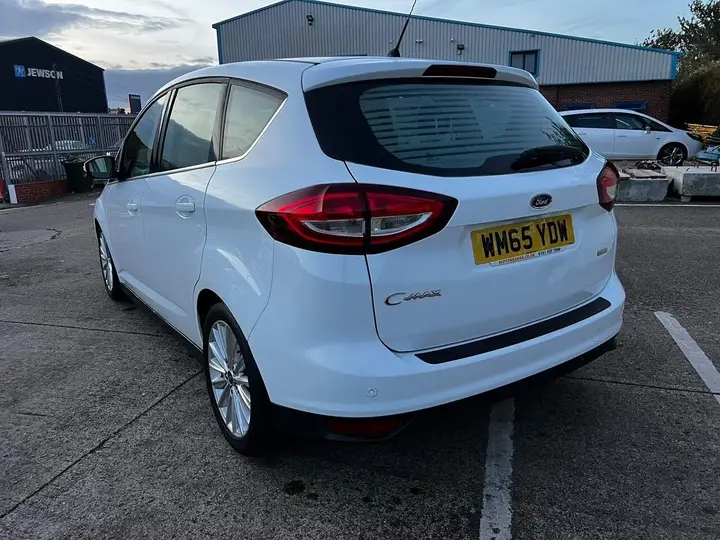 Ford C-Max 2016 photo 5