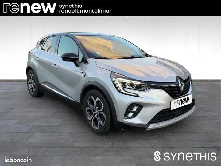 Renault Captur 2024 photo 2